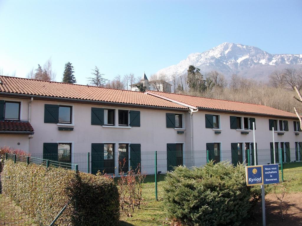 Kyriad Grenoble Sud - Seyssins ภายนอก รูปภาพ